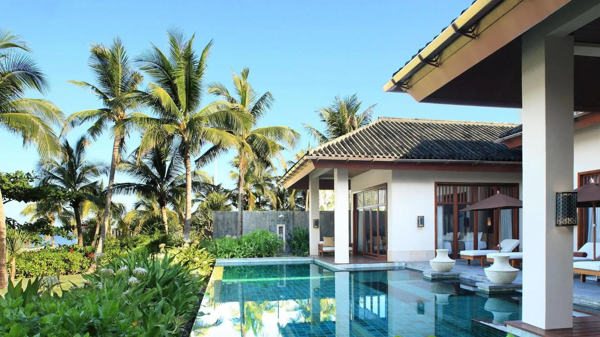 *****  Sanya Luhuitou Resort & Spa China