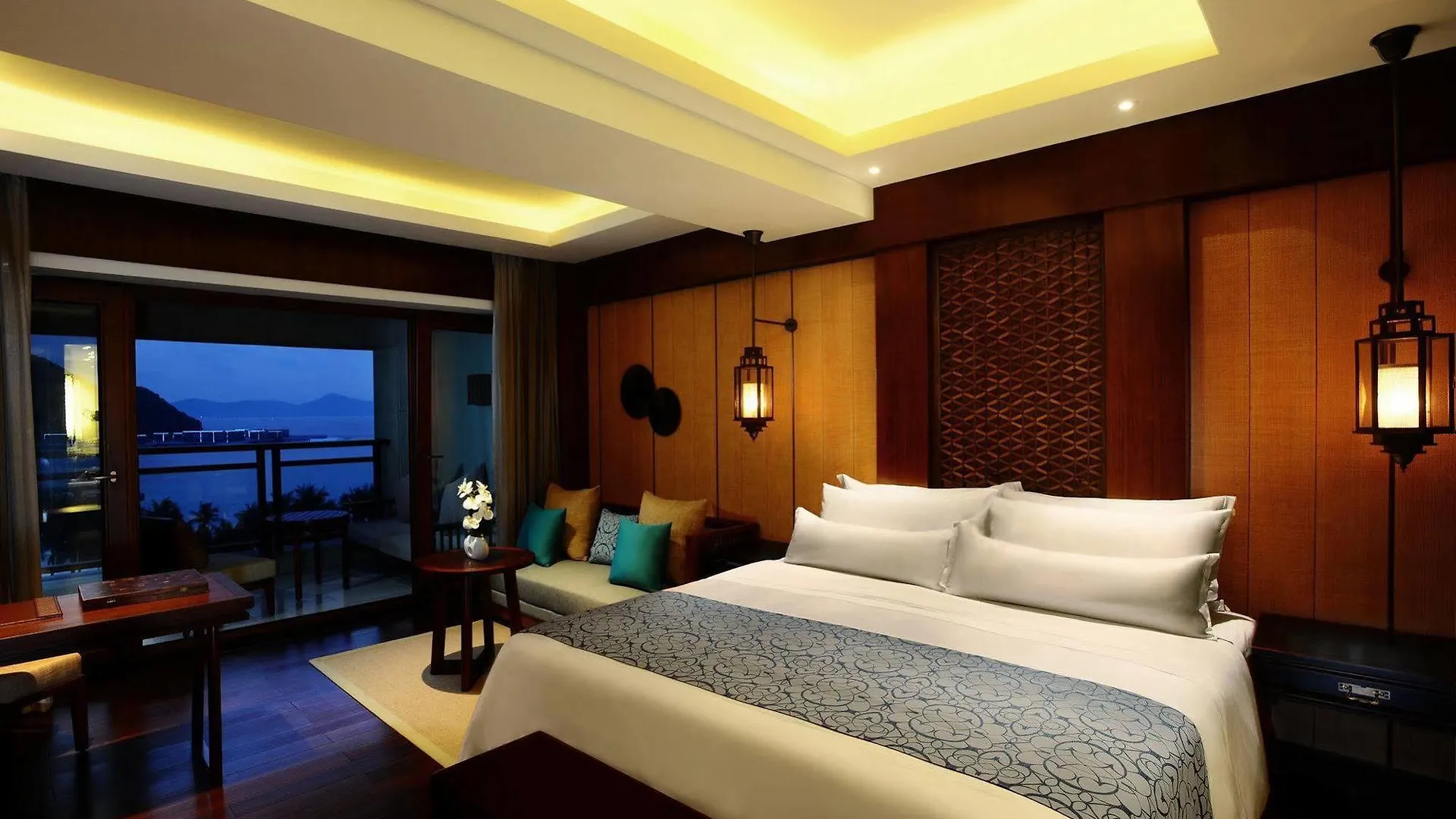 Sanya Luhuitou Resort & Spa 5*,  China